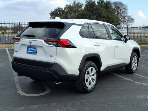 Used 2025 Toyota RAV4 LE image 8