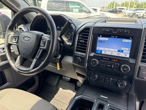 Used 2018 Ford F150 XLT w/ Equipment Group 302A Luxury AWD/4WD image 44