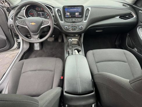Used 2019 Chevrolet Malibu LT image 6