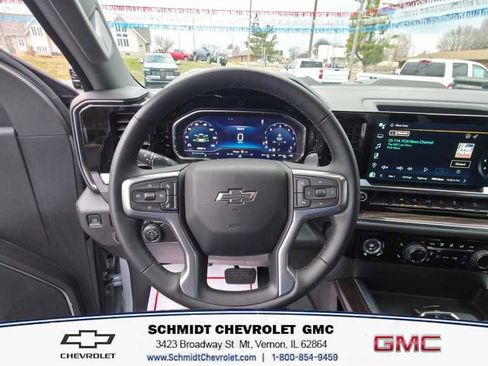 Used 2024 Chevrolet Silverado 1500 LT Trail Boss image 14