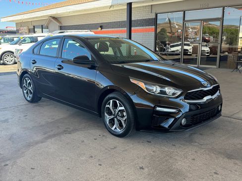 Used 2020 Kia Forte LXS image 1