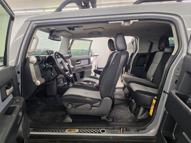 Used 2013 Toyota FJ Cruiser 4WD w/ Trail Teams Special Edition image 29