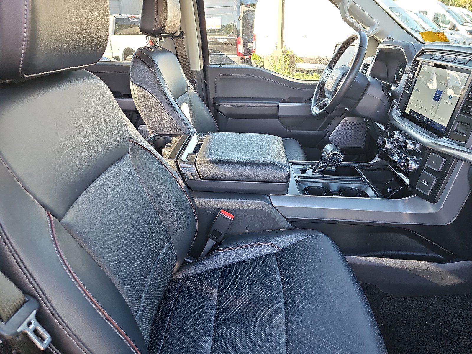 Used 2022 Ford F150 Lariat AWD/4WD image 10
