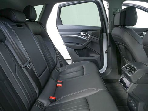 Certified 2023 Audi e-tron Premium w/ Convenience Plus Package image 17