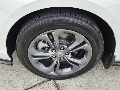 Certified 2025 Honda Accord EX-L image 26