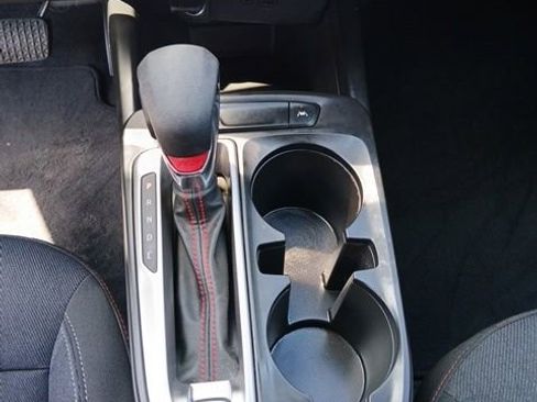 Used 2024 Chevrolet Trax RS image 20