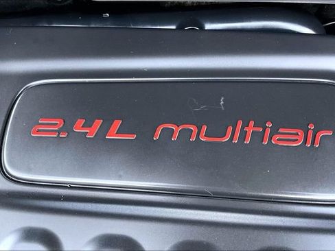 Used 2022 Jeep Compass Latitude FWD image 32
