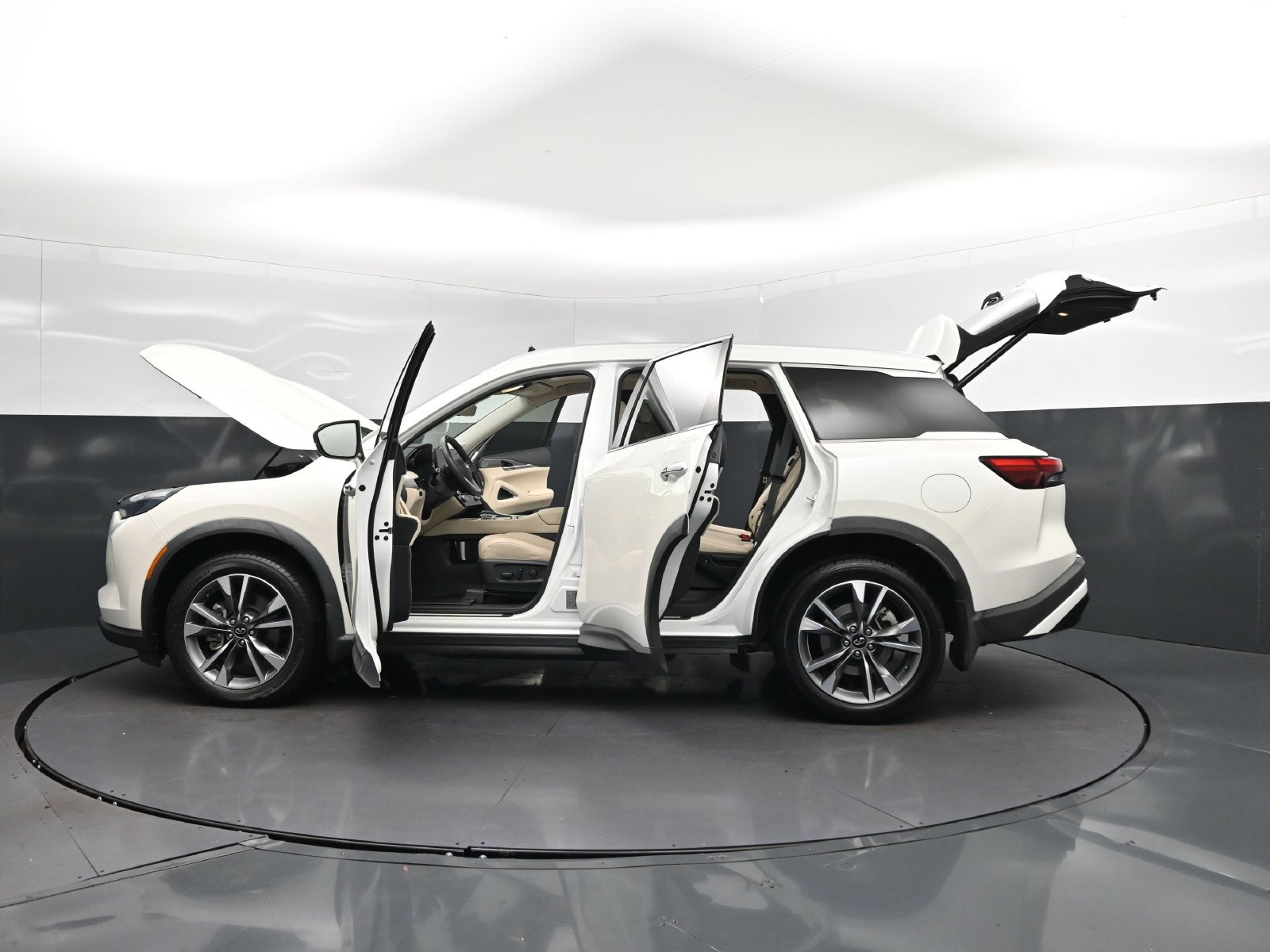 Certified 2023 INFINITI QX60 Luxe w/ Vision Package AWD/4WD image 47