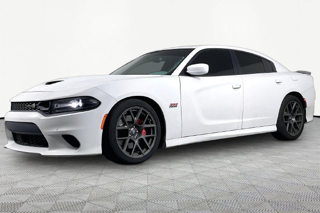 Used 2019 Dodge Charger Scat Pack w/ Technology Group RWD image 1