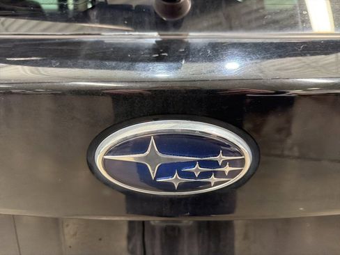 Used 2018 Subaru Outback 2.5i Premium image 26