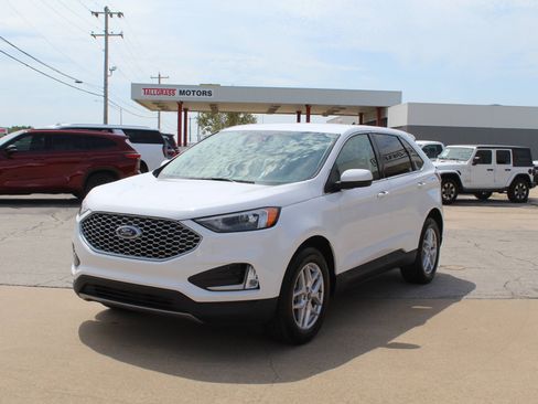 Used 2023 Ford Edge SEL w/ Convenience Package AWD/4WD image 11