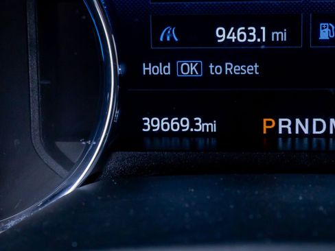 Used 2022 Ford F250 Lariat w/ Black Appearance Package AWD/4WD image 19