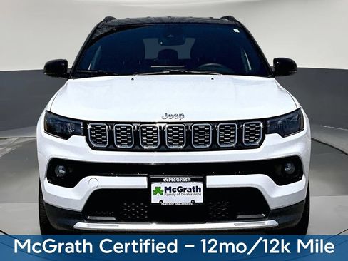 Used 2025 Jeep Compass Limited AWD/4WD image 2