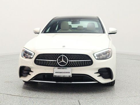 Used 2022 Mercedes-Benz E 350 Sedan w/ Driver Assistance Package image 2
