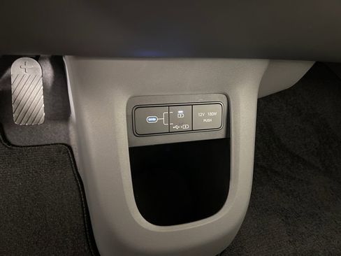 New 2026 Hyundai Ioniq 5 SEL image 28