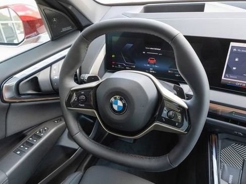 Used 2025 BMW X3 xDrive30i w/ Premium Package AWD/4WD image 21
