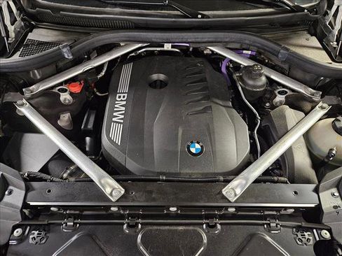 Certified 2024 BMW X7 xDrive40i w/ Executive Package image 23