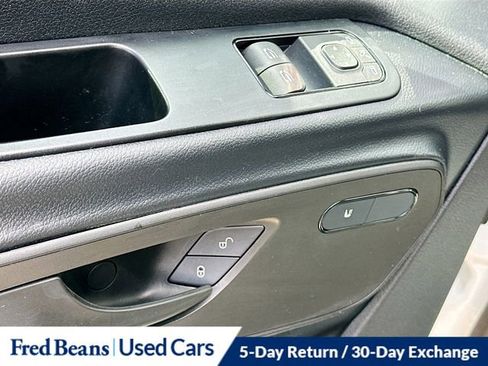 Used 2024 Mercedes-Benz Sprinter 2500 image 18