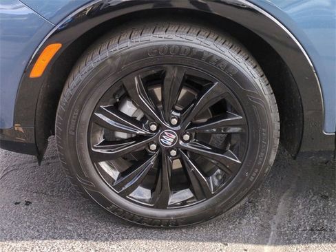 Certified 2024 Buick Envista Sport Touring w/ Convenience I Package image 33