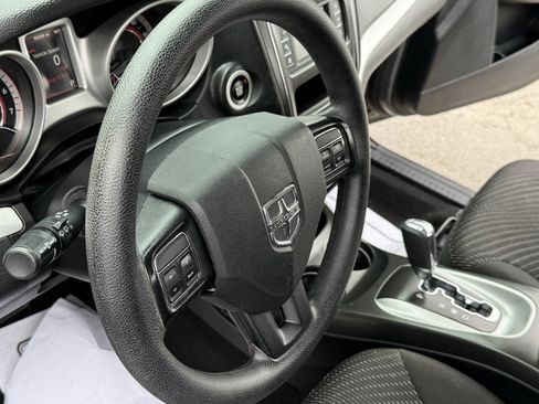 Used 2020 Dodge Journey SE w/ Blacktop Package FWD image 10