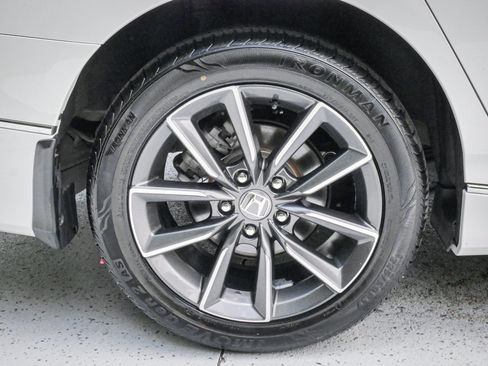 Used 2021 Honda Accord EX-L image 13