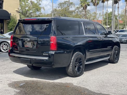 Used 2018 Chevrolet Suburban Premier image 20