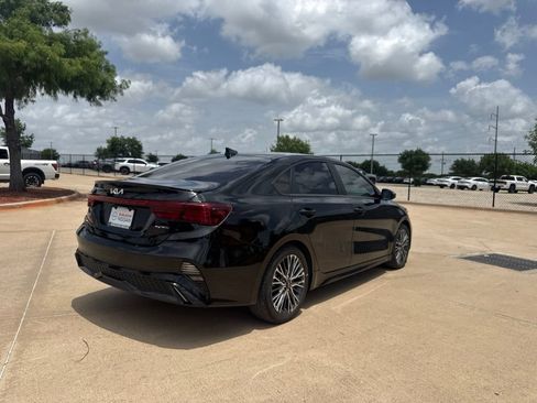 Used 2023 Kia Forte GT-Line w/ GT-Line Premium Package FWD image 5