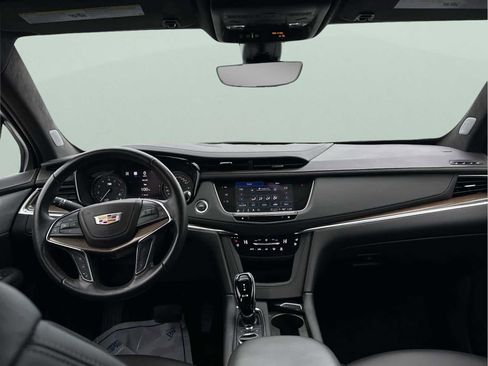 Used 2023 Cadillac XT5 Premium Luxury image 13
