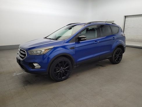 Used 2017 Ford Escape Titanium AWD/4WD image 2