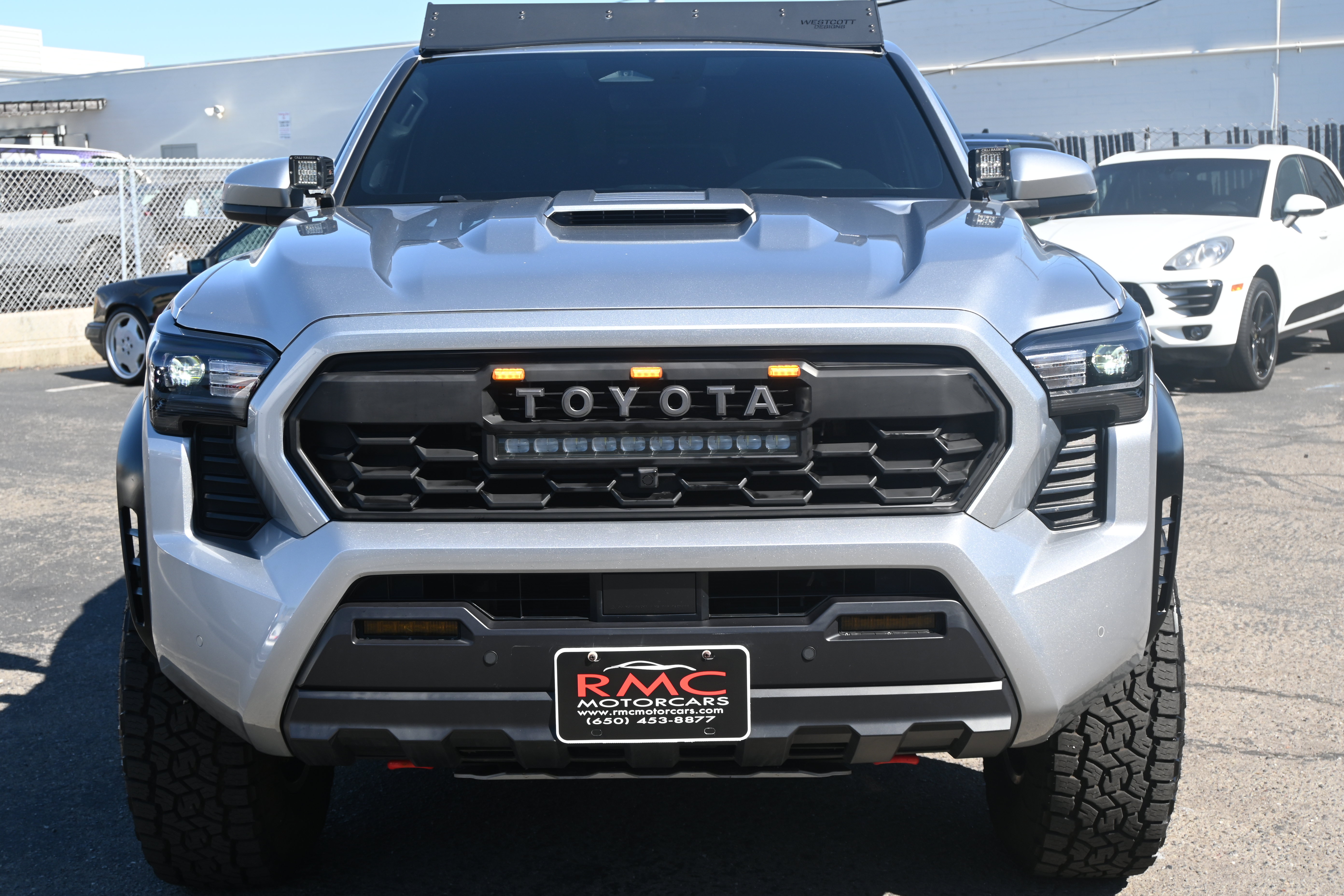 Used 2024 Toyota Tacoma TRD Sport w/ TRD Sport Upgrade Package AWD/4WD image 3