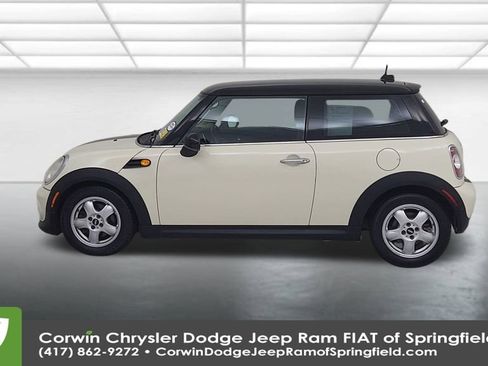 Used 2011 MINI Cooper Hardtop image 9
