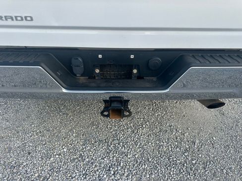 Used 2022 Chevrolet Silverado 2500 LT image 11