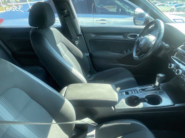 Used 2022 Honda Civic Sport image 5
