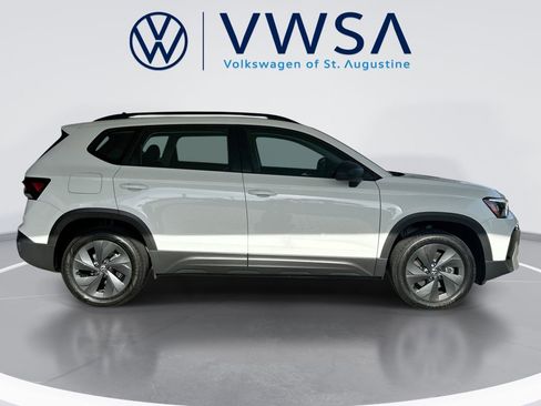 Used 2025 Volkswagen Taos S FWD image 8