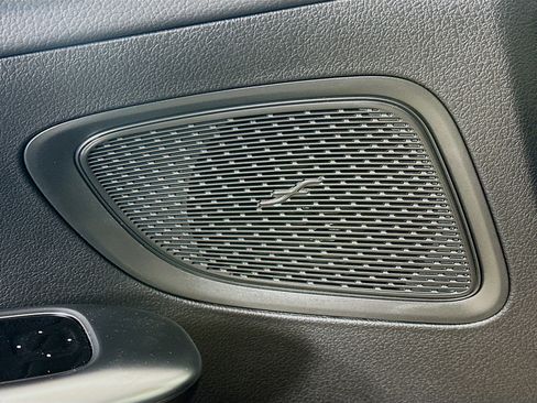 Certified 2025 Mercedes-Benz C 300 4MATIC Sedan image 23