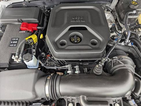 New 2026 Jeep Wrangler Unlimited Rubicon AWD/4WD image 17