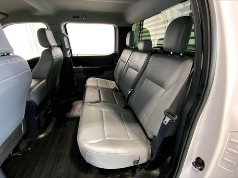 Used 2022 Ford F150 XL w/ Trailer Tow Package RWD image 19
