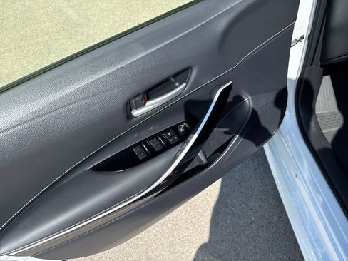Used 2024 Toyota Corolla XSE FWD image 11