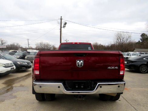 Used 2018 RAM 3500 Tradesman w/ Chrome Appearance Group image 40