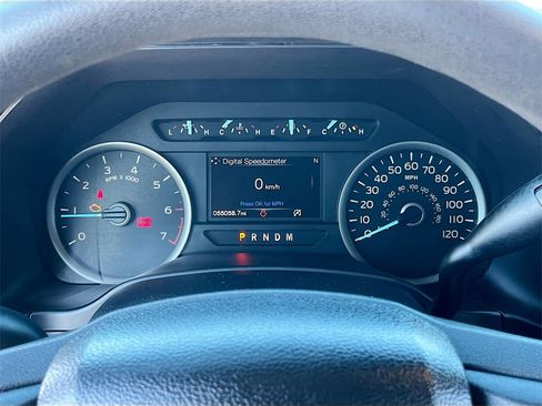 Used 2018 Ford F150 XLT w/ XTR Package image 12