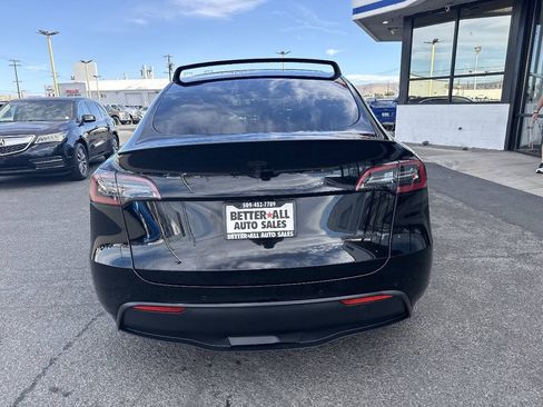 Used 2022 Tesla Model Y Performance AWD/4WD image 8
