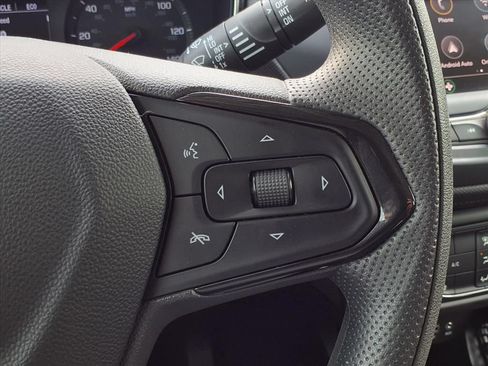 Used 2023 Chevrolet TrailBlazer LT FWD image 21