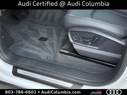 Certified 2025 Audi Q8 Premium Plus AWD/4WD image 22