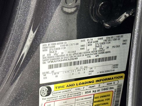 Certified 2024 Ford Expedition Limited image 34