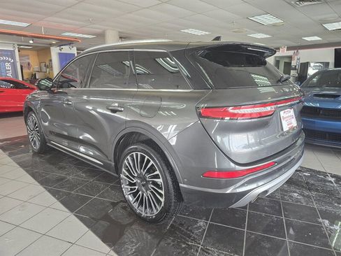 Used 2020 Lincoln Corsair Reserve w/ Equipment Group 201A image 6