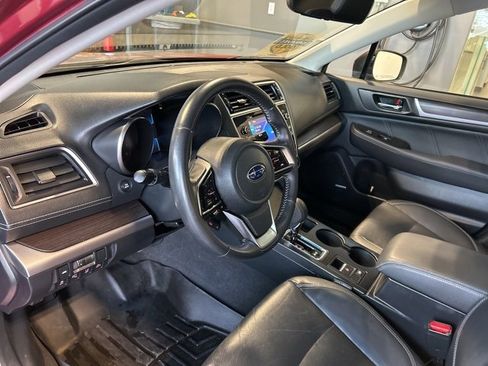 Used 2019 Subaru Legacy 3.6R Limited image 2