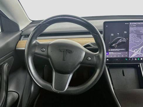 Used 2019 Tesla Model 3 Standard Range Plus RWD image 17