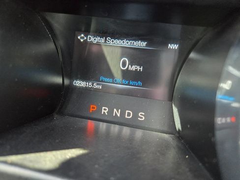 Used 2018 Ford Mustang Coupe image 15