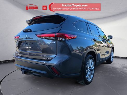 Used 2023 Toyota Highlander Limited AWD/4WD image 6
