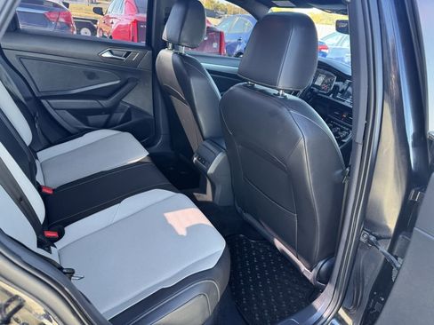 Used 2020 Volkswagen Jetta R-Line w/ R-Line Cold Weather Package image 15